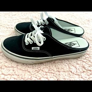 Women mule vans